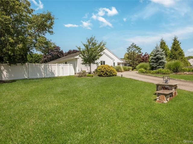 House for sale in Huntington, New York
