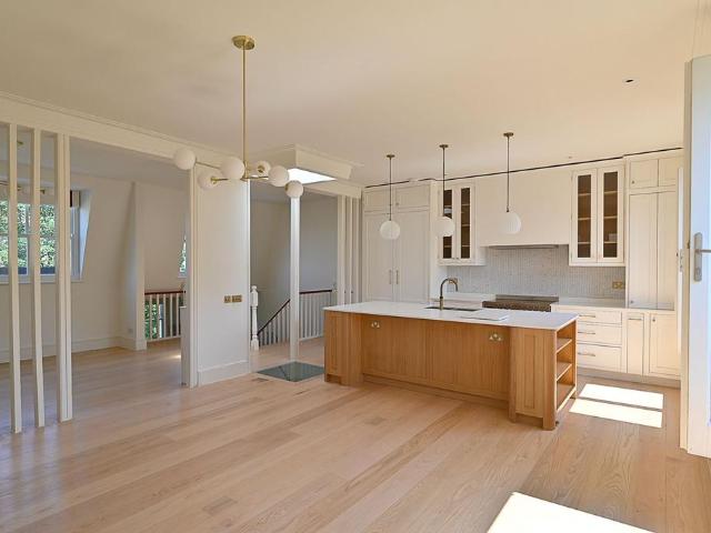 Apartment for rent in Royal Borough of Kensington and Chelsea, Greater London