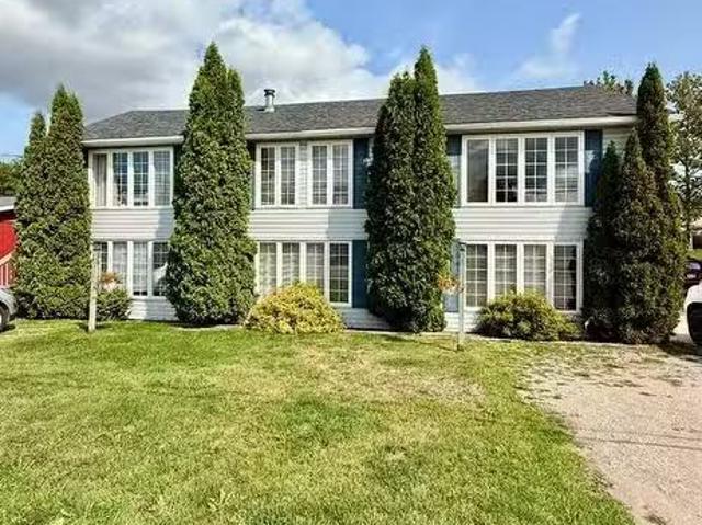 House for sale in Deer Lake, Newfoundland And Labrador