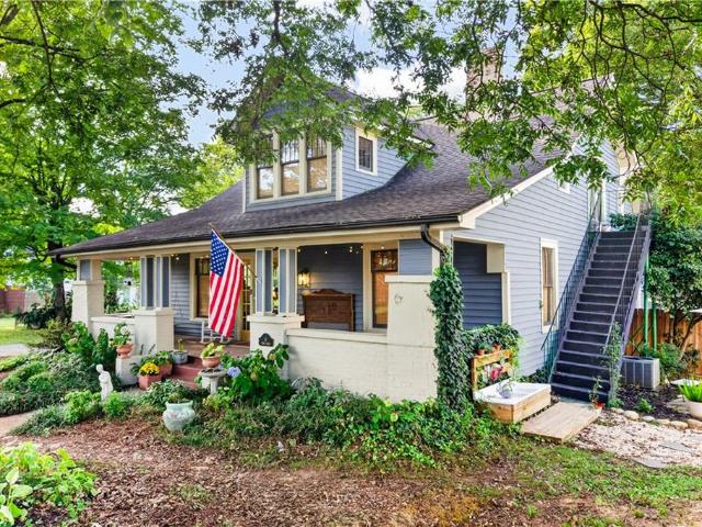 House for sale in Davidson, North Carolina