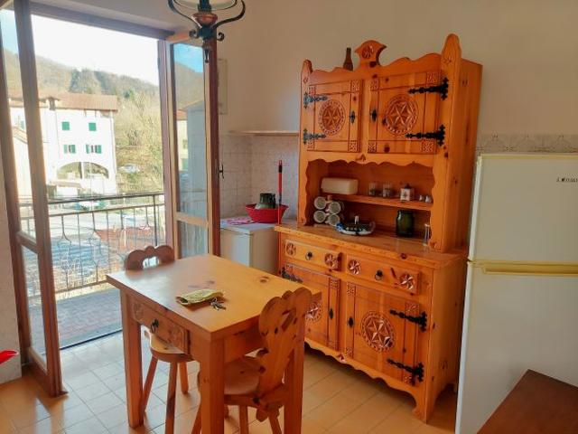 Appartamento in vendita a Montoggio, Liguria
