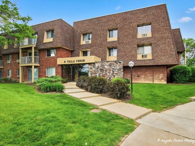 Condo for sale in Buffalo Grove, Illinois
