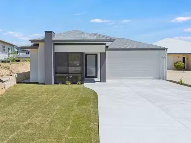 House for rent in Safety Bay