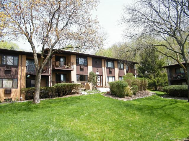 Condo for sale in Rockland, New York