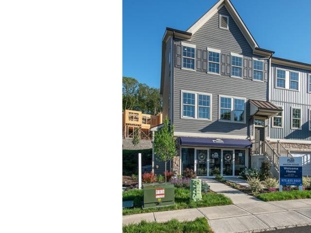 Townhouse for sale in Denville, New Jersey