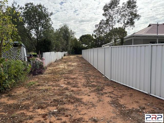 Land for sale in Parkes, New South Wales