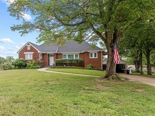 House for sale in Harrison, Boone County