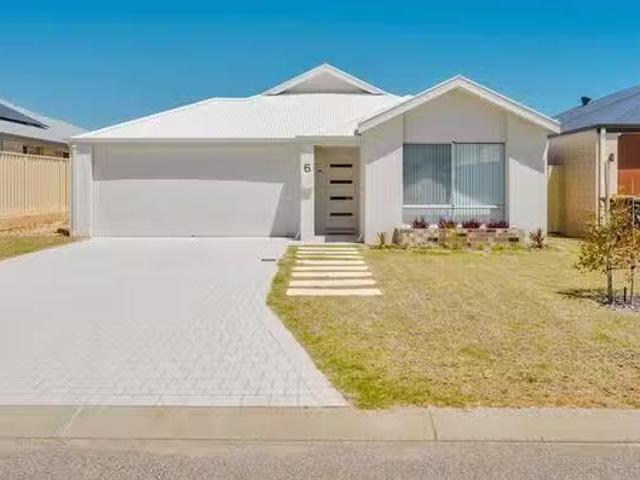 House for rent in Parklands, Western Australia