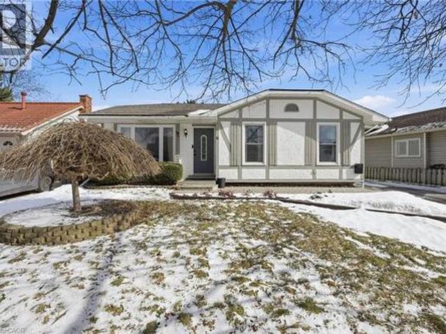 House for sale in Niagara, Ontario