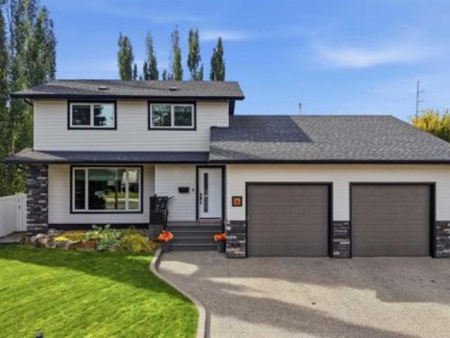 House for sale in West Park, City of Red Deer