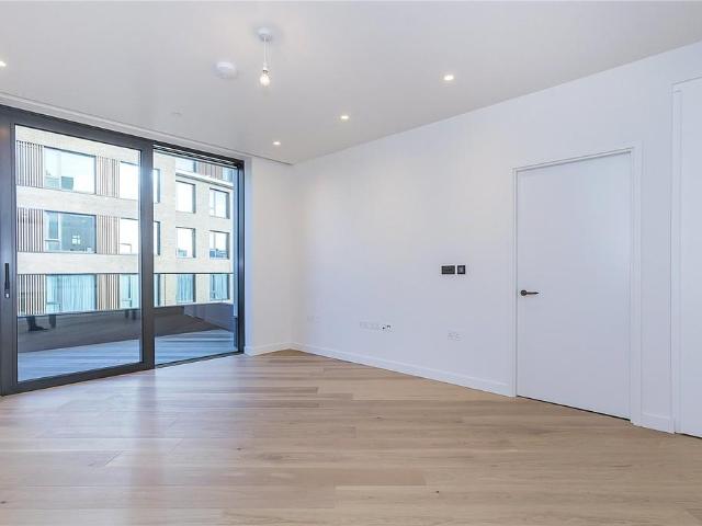 Apartment for rent in Shepherd's Bush, Greater London