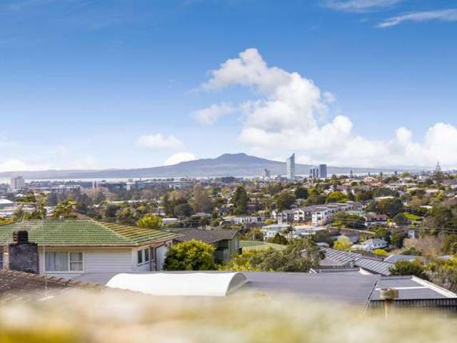 House for sale in Wairau Valley, Oroua County