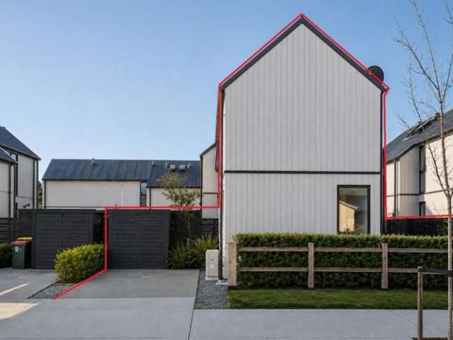 House for sale in Otakou
