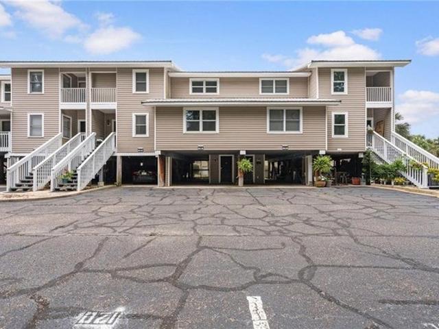 Condo for sale in Daphne, Alabama