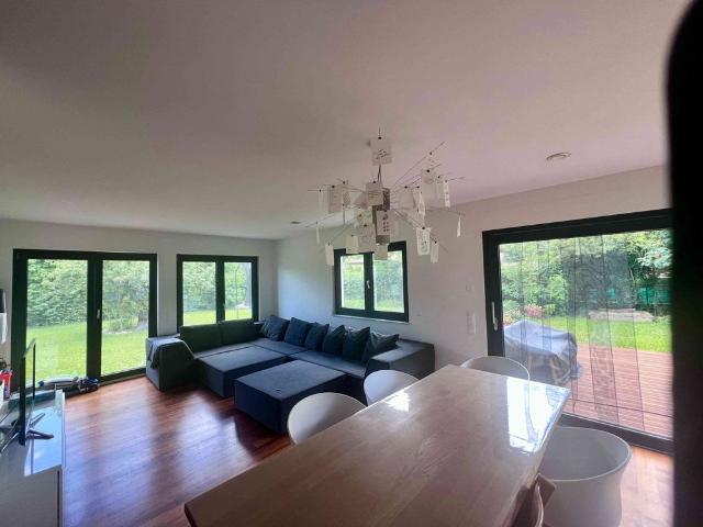 Haus mieten in Coppet, Waadt