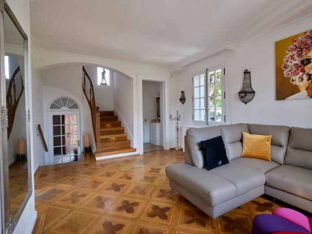 Haus mieten in Jouxtens-Mézery, Waadt