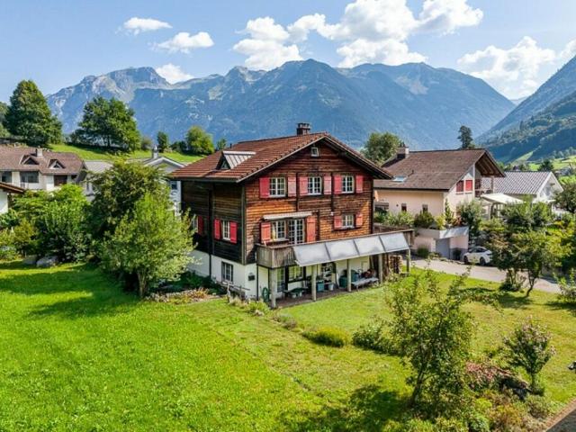 Immobilie kaufen in Nidfurn, Glarus