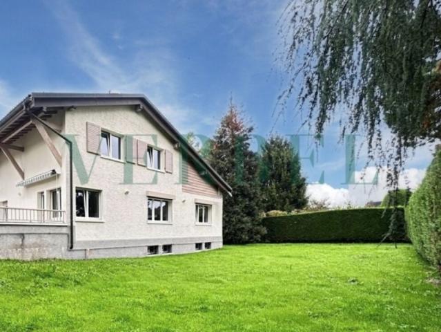 Einfamilienhaus kaufen in Meyrin