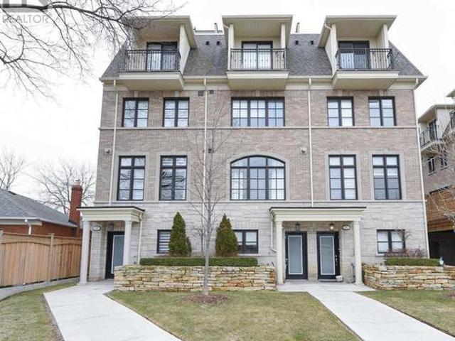 House for sale in Etobicoke—Lakeshore, Toronto