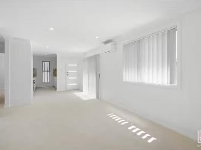 Apartment for rent in Gorokan, Central Coast Council