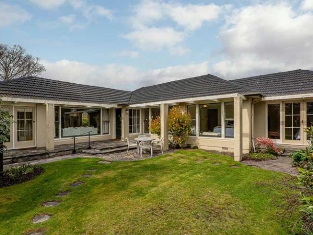House for sale in Fendalton, Fendalton-Waimari-Harewood Community