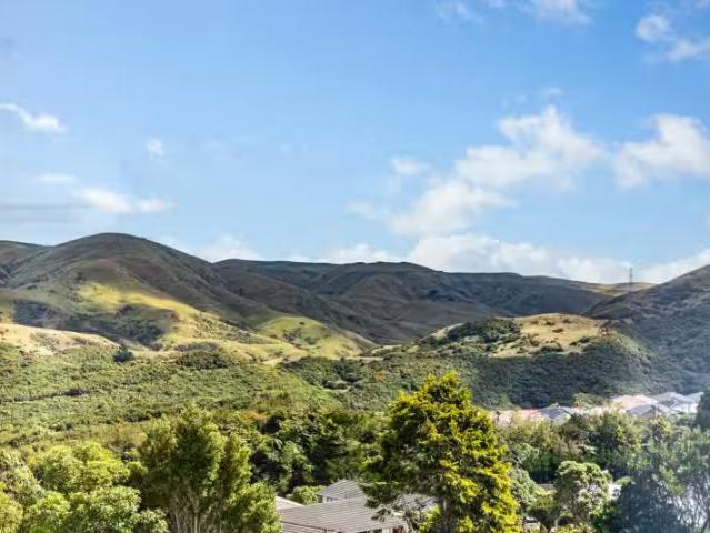 House for sale in Days Bay, Wellington