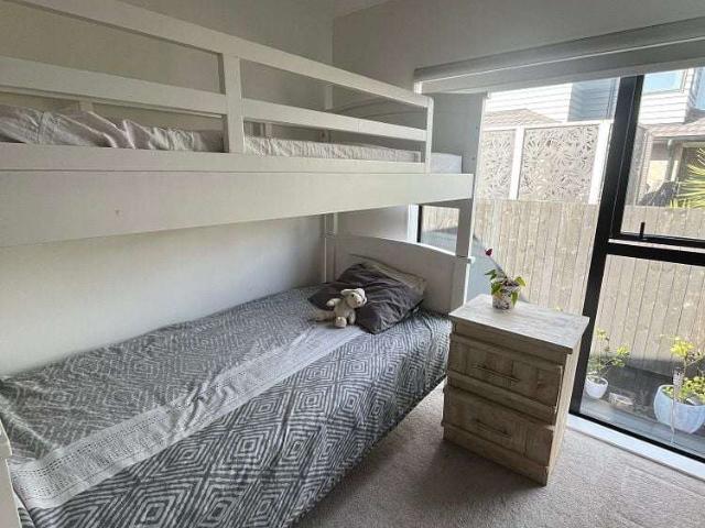 Townhouse for rent in Orewa
