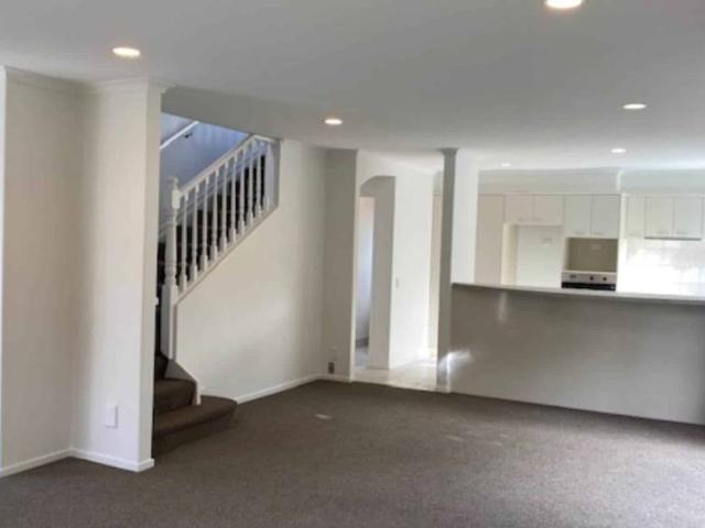 Townhouse for rent in Howick