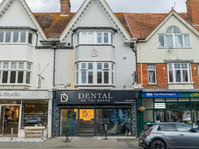 Apartment for rent in Canford Cliffs, Poole