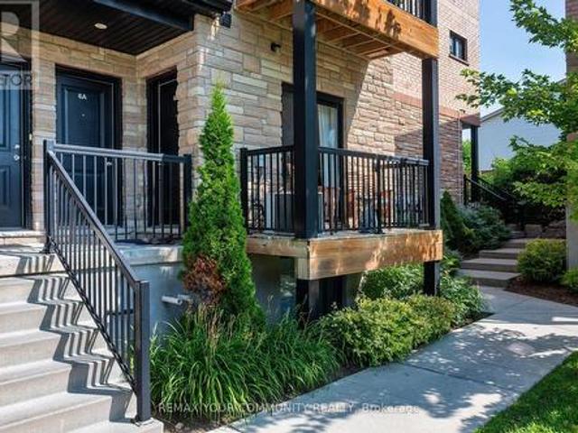 Townhouse for sale in Southdale, Kitchener
