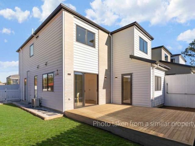 House for sale in Howick, Oroua County