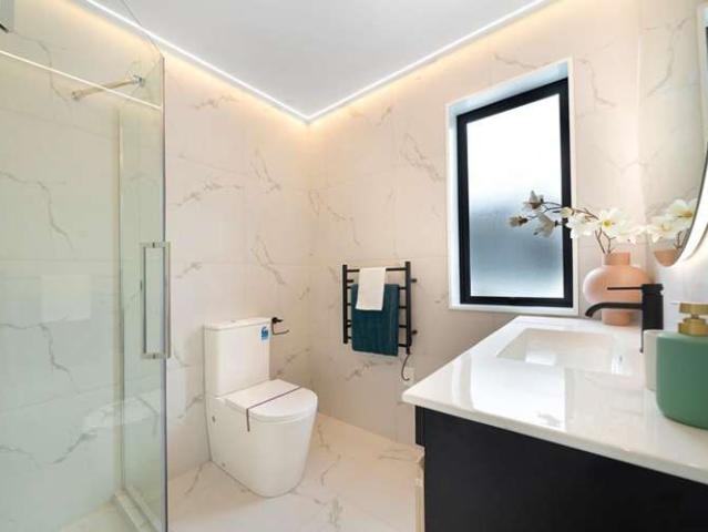 House for sale in Oratia