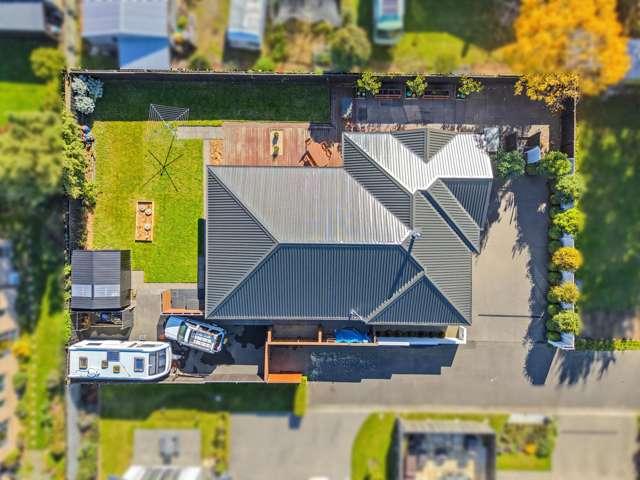 House for sale in Charing Cross, Canterbury