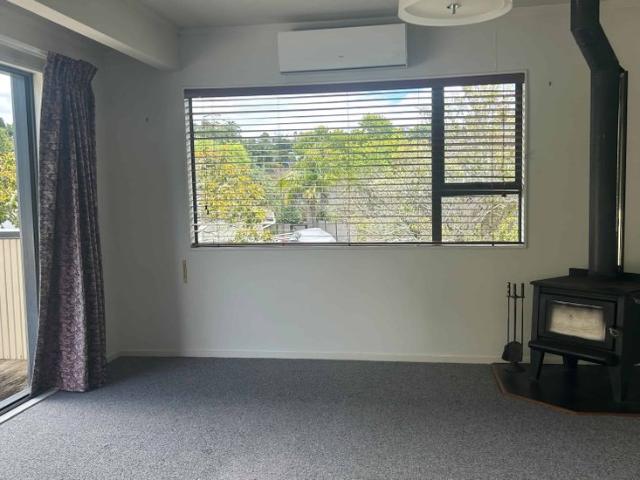 House for rent in Whangaparaoa