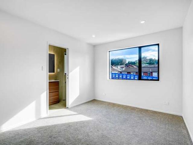 House for sale in Onehunga, Oroua County