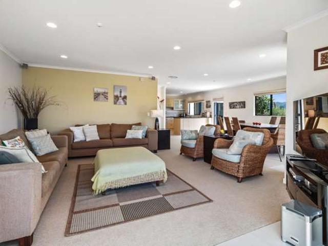 Apartment for sale in Pauanui, Waikato