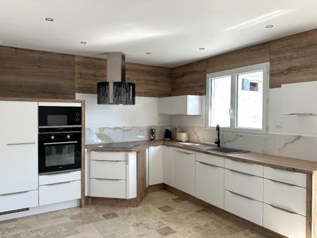Maison vente à Saintes, Villars-en-pons