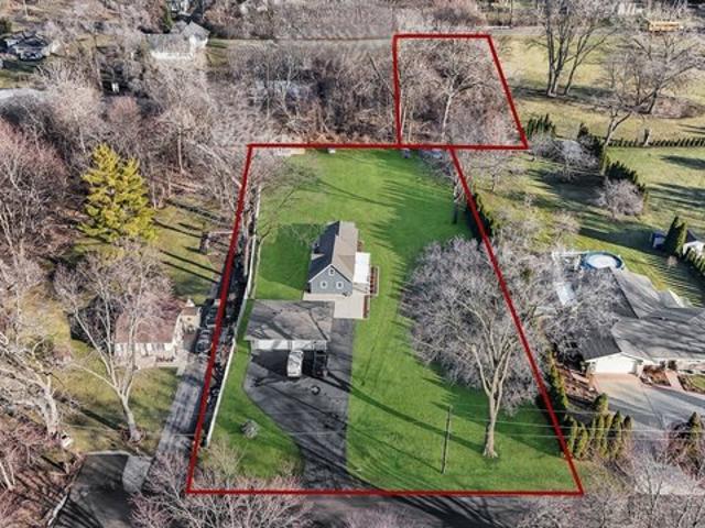 House for sale in Medinah, Illinois