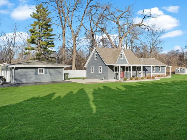 House for sale in Medinah, Illinois