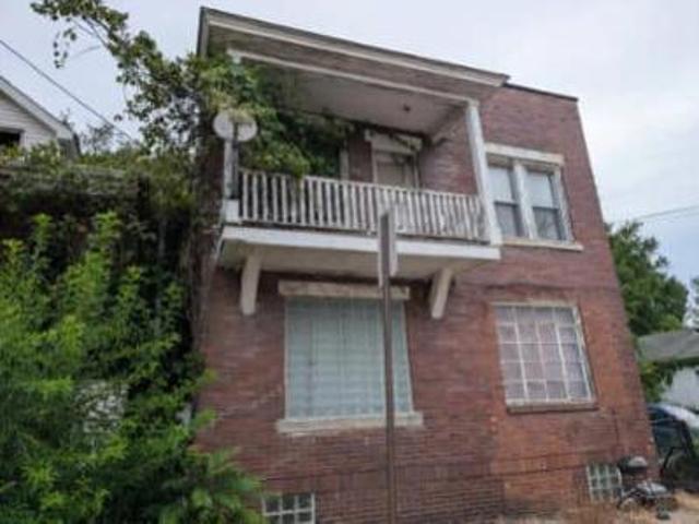 House for sale in Aliquippa