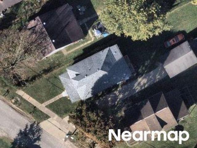 House for sale in Parkersburg, West Virginia