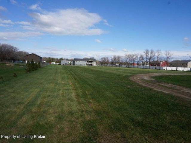 Land for sale in Dickinson, North Dakota