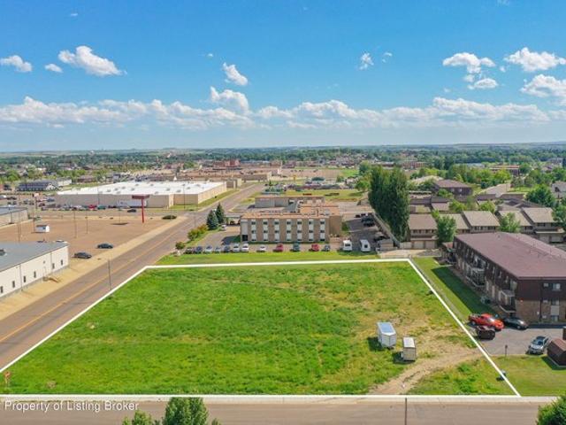 Land for sale in Dickinson, North Dakota
