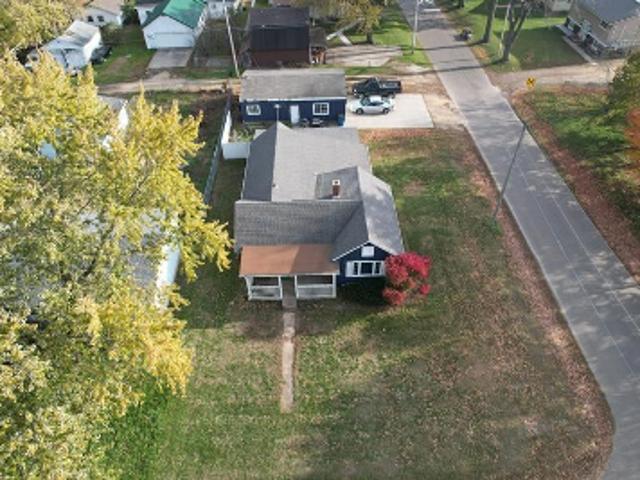 House for sale in Camanche, Clinton County