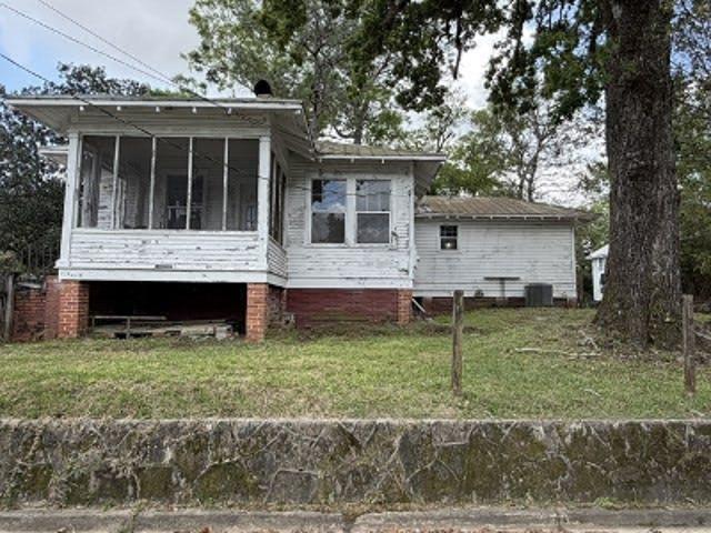 House for sale in Chickasaw, Alabama