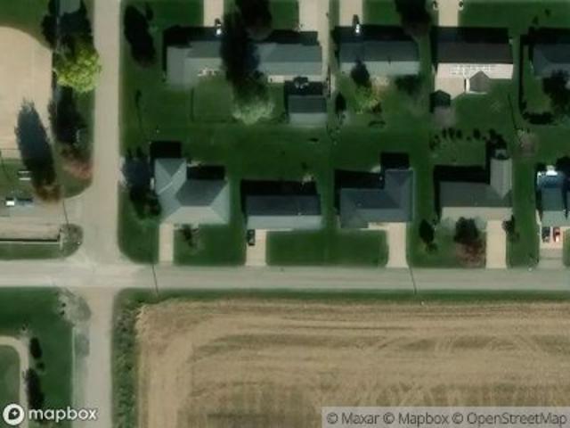 House for sale in Newhall, Iowa