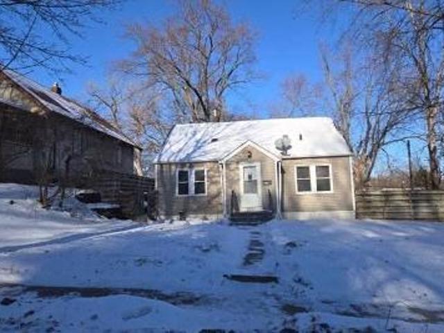 House for sale in Dayton's Bluff, Ramsey