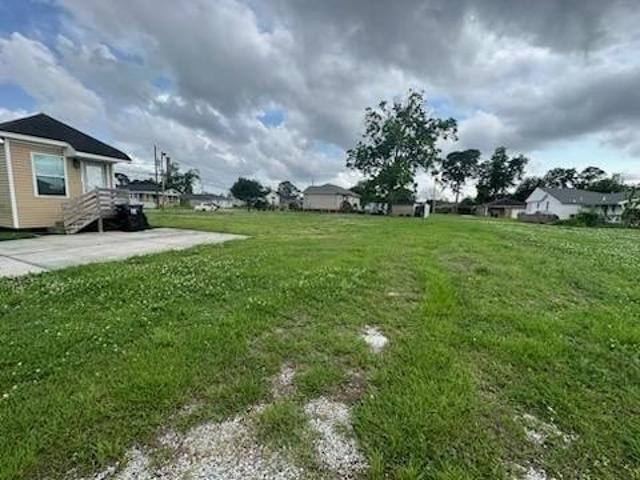 Land for sale in Chalmette, Louisiana