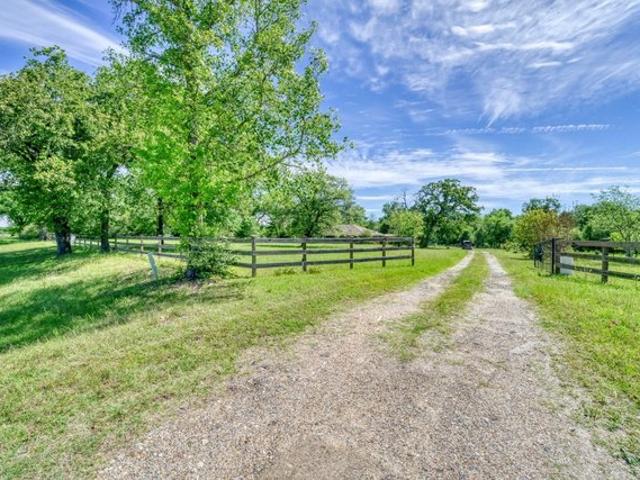 Farm for sale in Midway, Texas