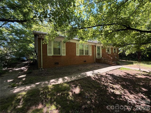 Land for sale in Mecklenburg, North Carolina